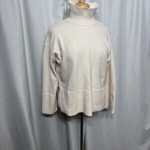 Banana Republic Cream Cotton Wool Blend Turtleneck Sweater Side Slit Boho Medium